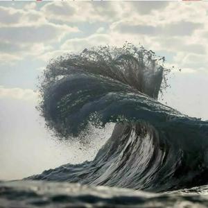 饥渴少妇黄瓜自慰喷潮
